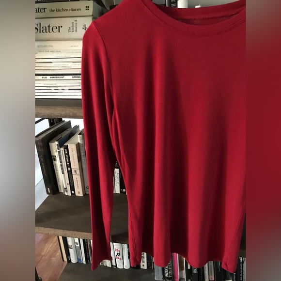 Like New Cuddl Duds Softwear Stretch Long Sleeve Crew Neck Base Layer Tee M - Picture 4 of 13